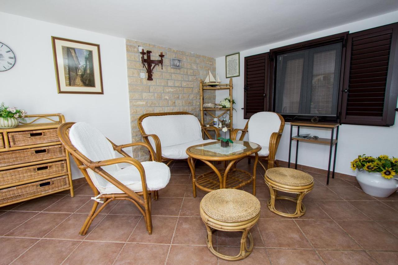 Apartmani Alic Sibenik Bagian luar foto