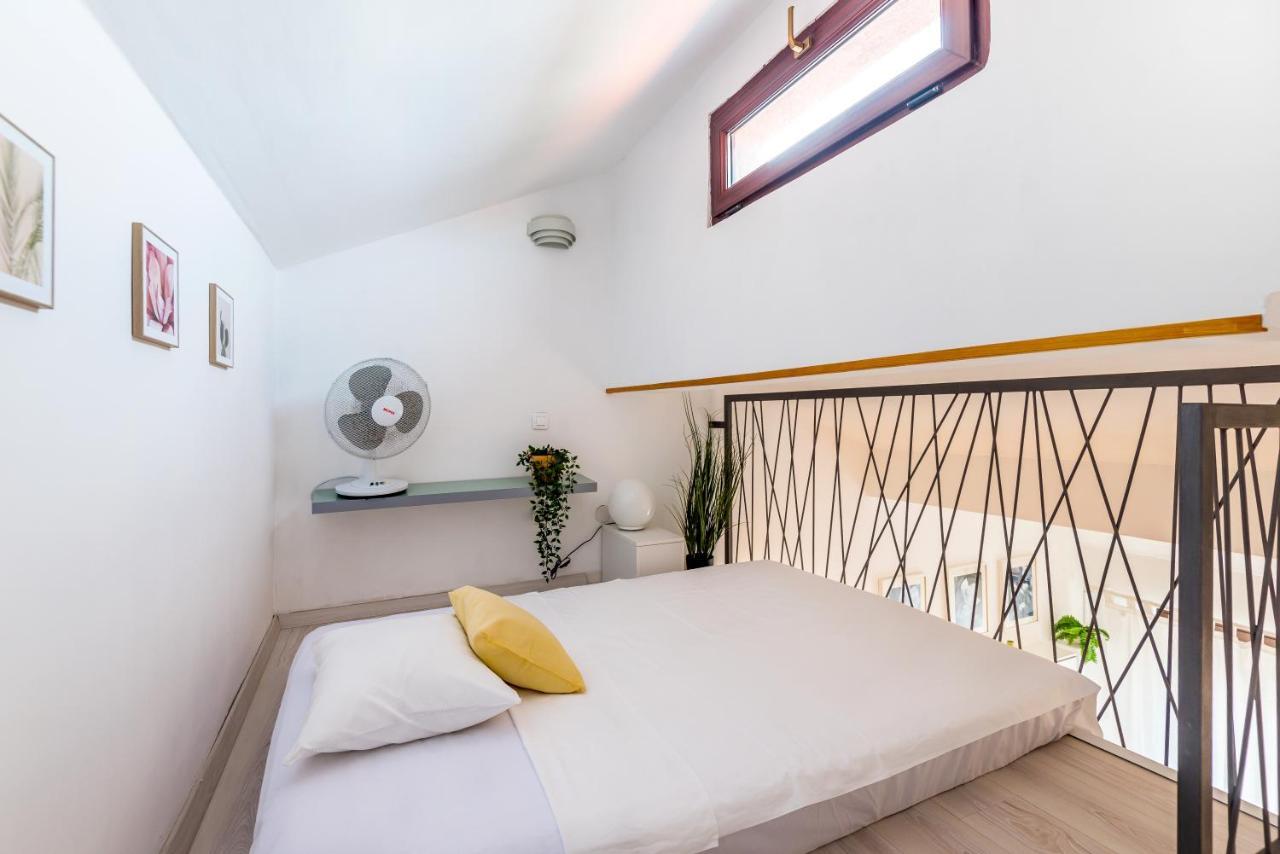 Apartmani Alic Sibenik Bagian luar foto